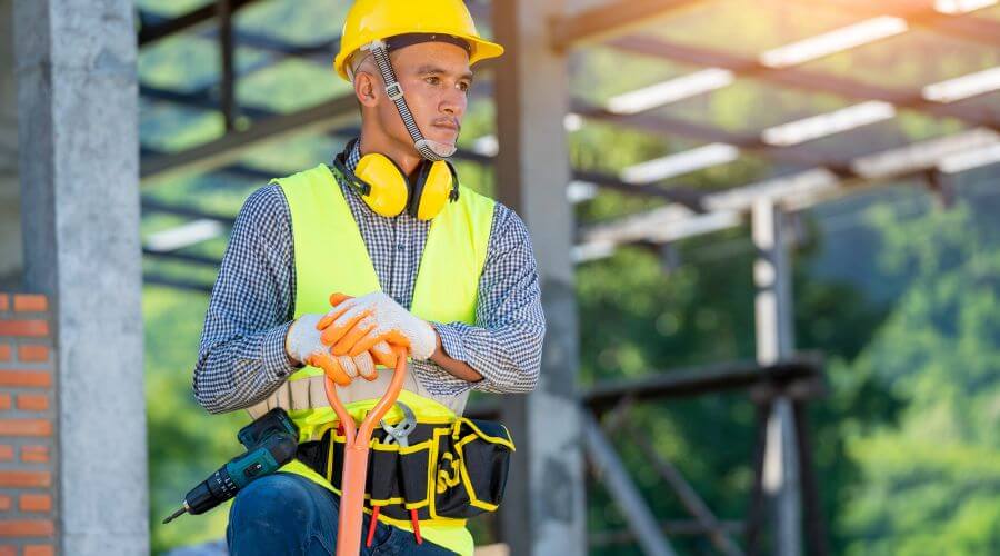 Professional New roof installation in George West, TX